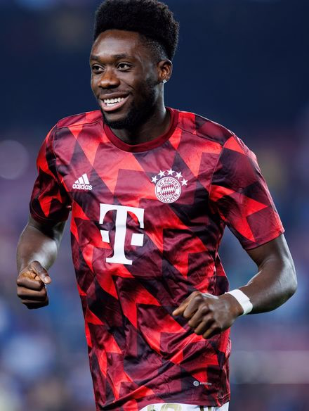 Alphonso Davies photo