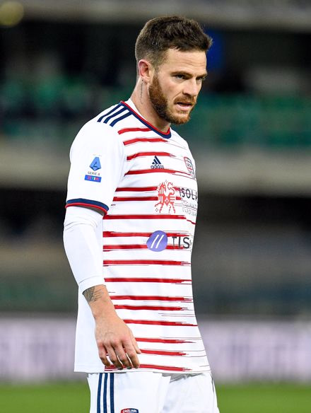 Nahitan Nández photo