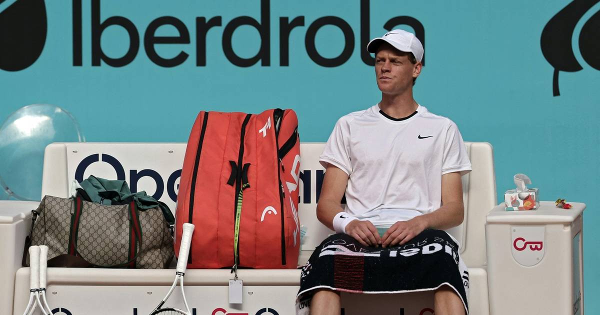 Rising Tennis Star Jannik Sinner Withdraws from Rome ATP Masters Due to Hip Issues