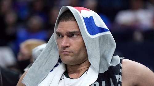 Lakers and Warriors Set to Compete for Brook Lopez in Free Agency
