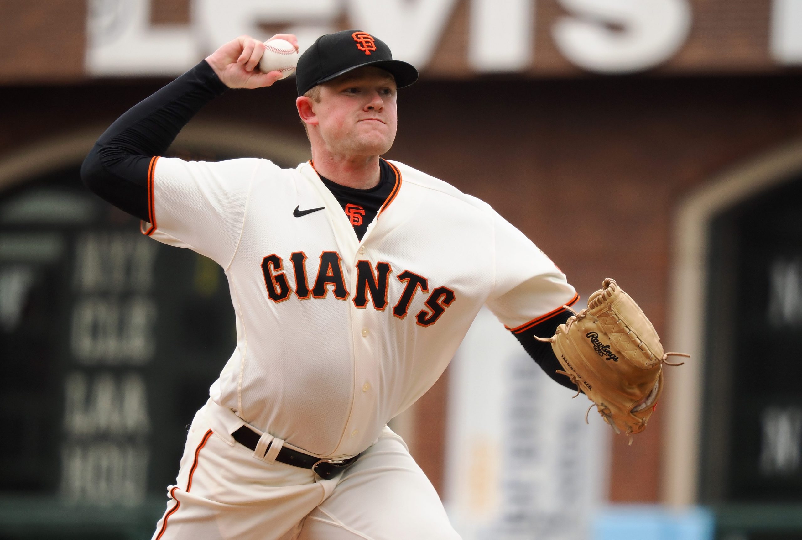 Pitching Duel Expected Between Flaherty and Webb as Tigers Host Giants