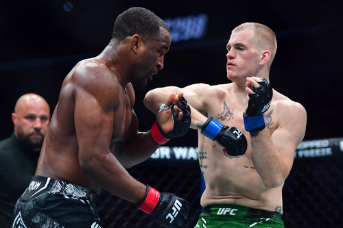 Прогноз на бій UFC: Йен Мачадо Гаррі проти Карлоса Пратеса