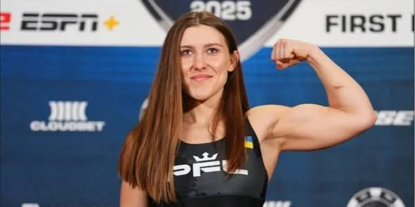 Ukrainian Fighter Shakalova Advances to PFL Semi-Finals with Quick First-Round Victory