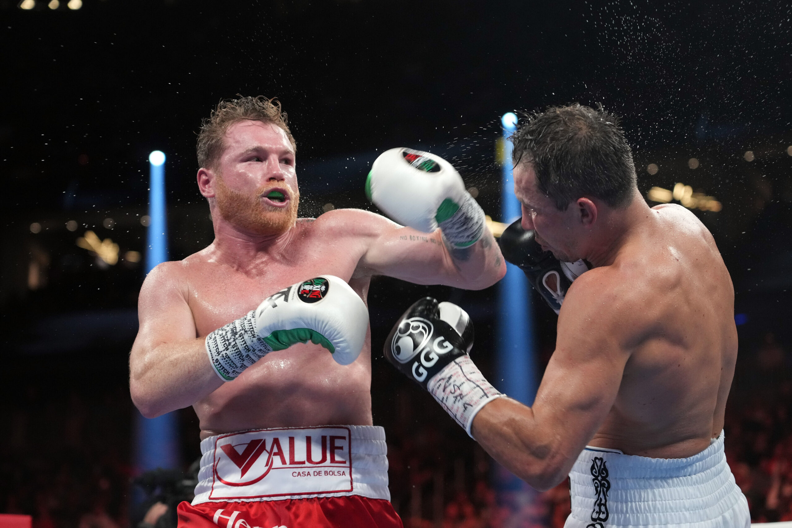 Canelo Alvarez Set to Defend Super Middleweight Crown Against Underdog Scull in Saudi Showdown