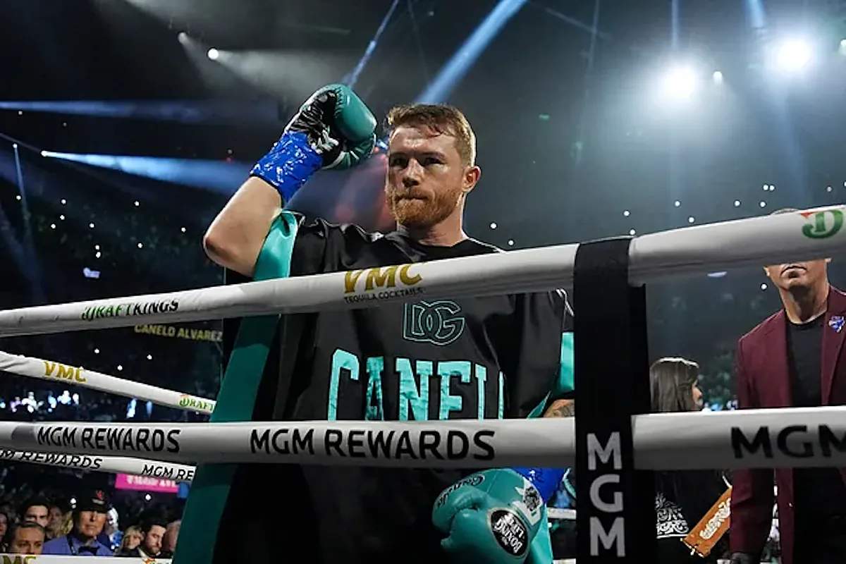 Canelo Alvarez Stuns Guests with Extravagant Cash Giveaway at Christening