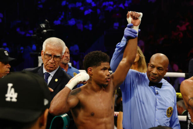Shakur Stevenson defends his title again: a dramatic night of boxing in Newark