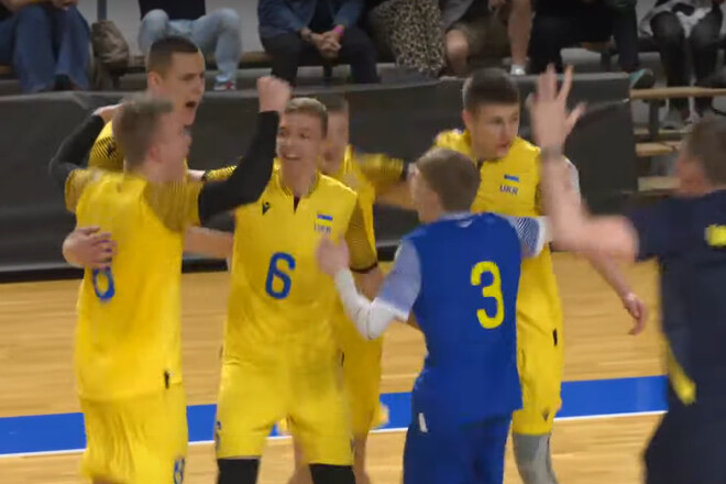 Українські волейболісти U16 стартували з перемоги над господарями у кваліфікації Євроволею-2026