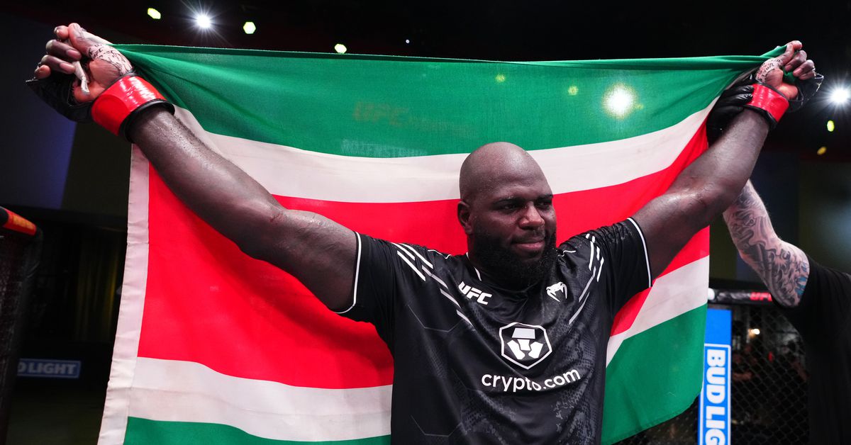 Rozenstruik Hails the Power of Suriname Roots After Decisive UFC Vegas 87 Victory