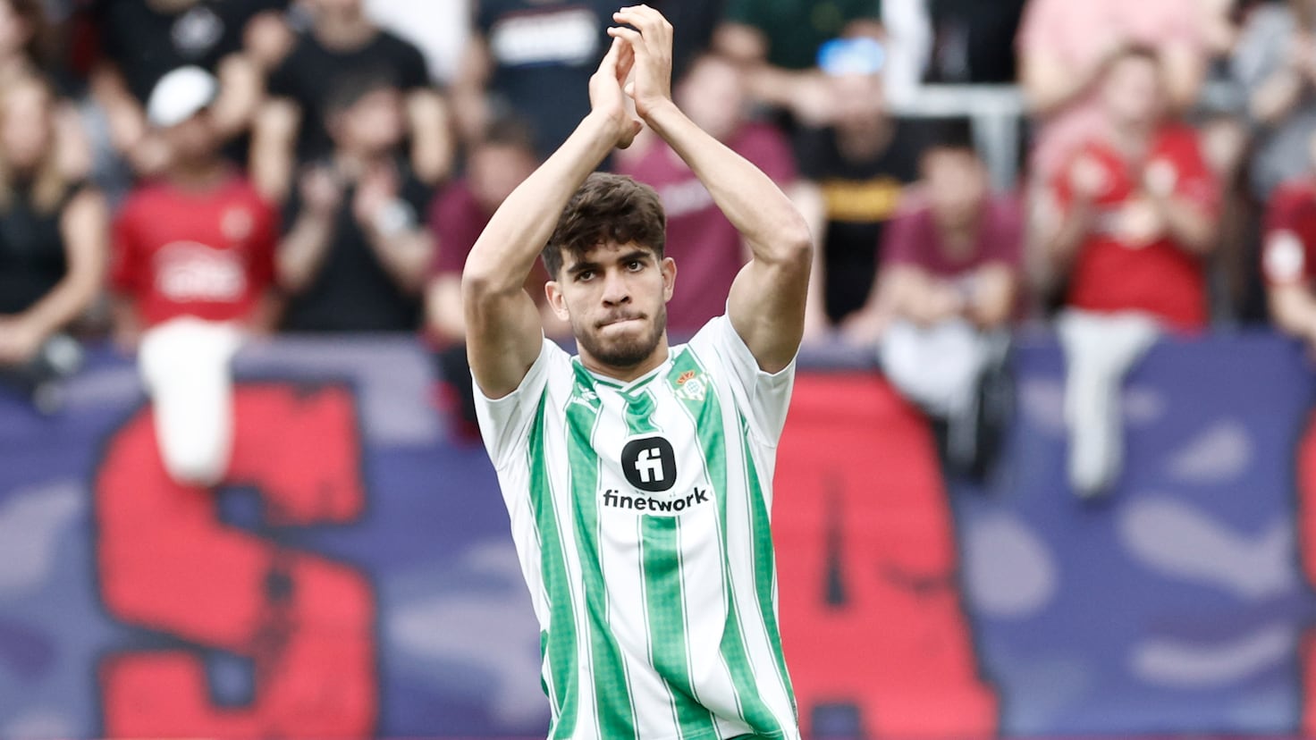 Betis Clings to European Dreams with Vital Victory Over 10-Man Osasuna