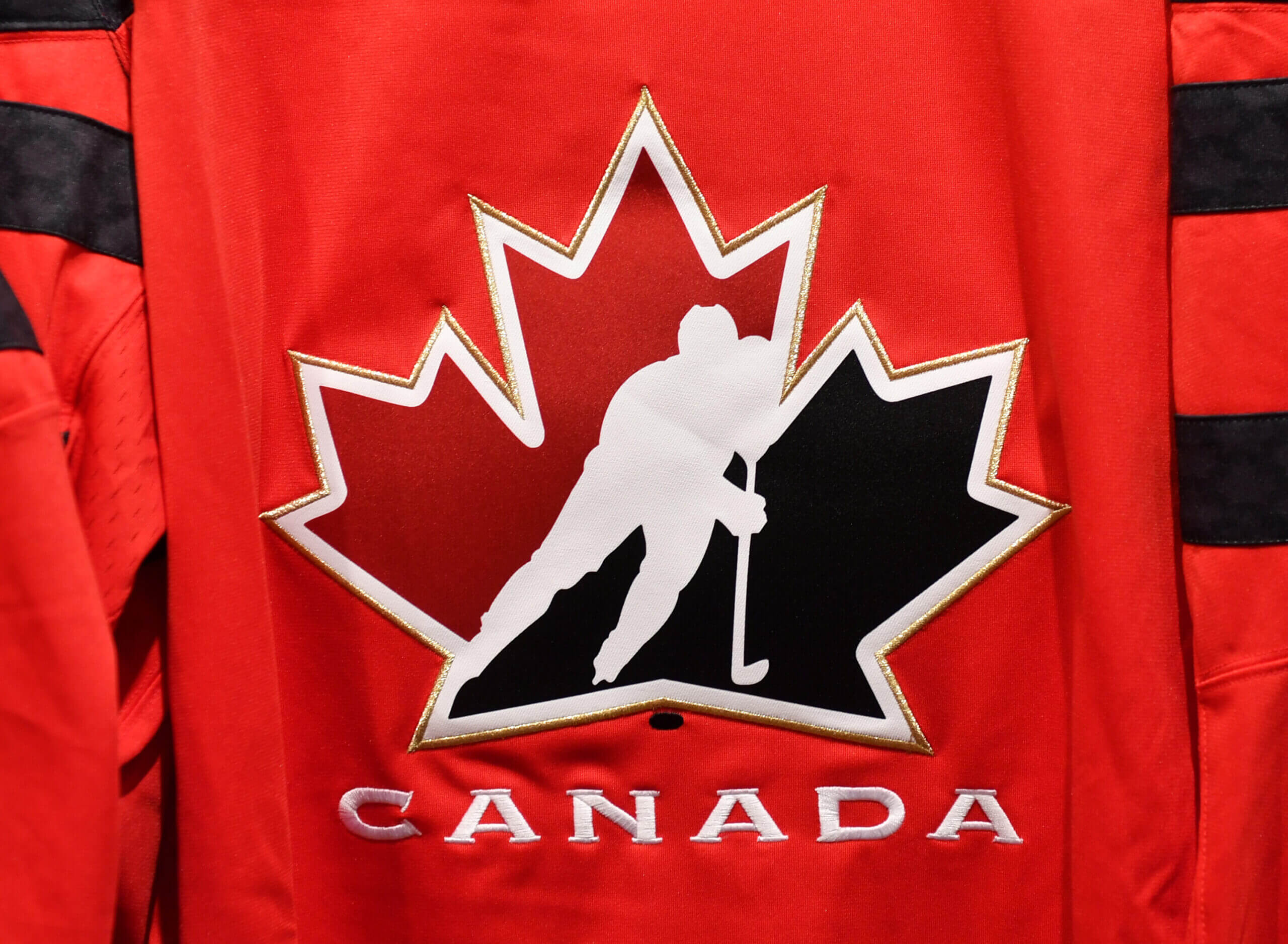 Скандал на льоду: суд над хокеїстами збірної Канади відкладений до 2025?