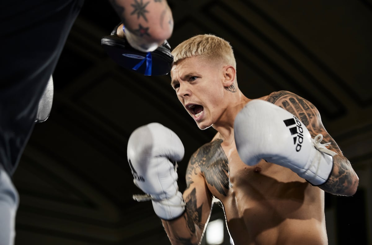 Charlie Edwards Dazzles in Boxing Comeback Victory!