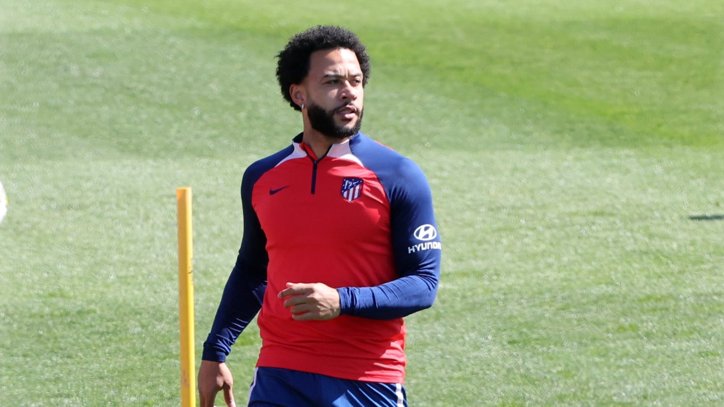 Memphis' Comeback to Atleti Shadowed by Injury Woes and Uncertain Future