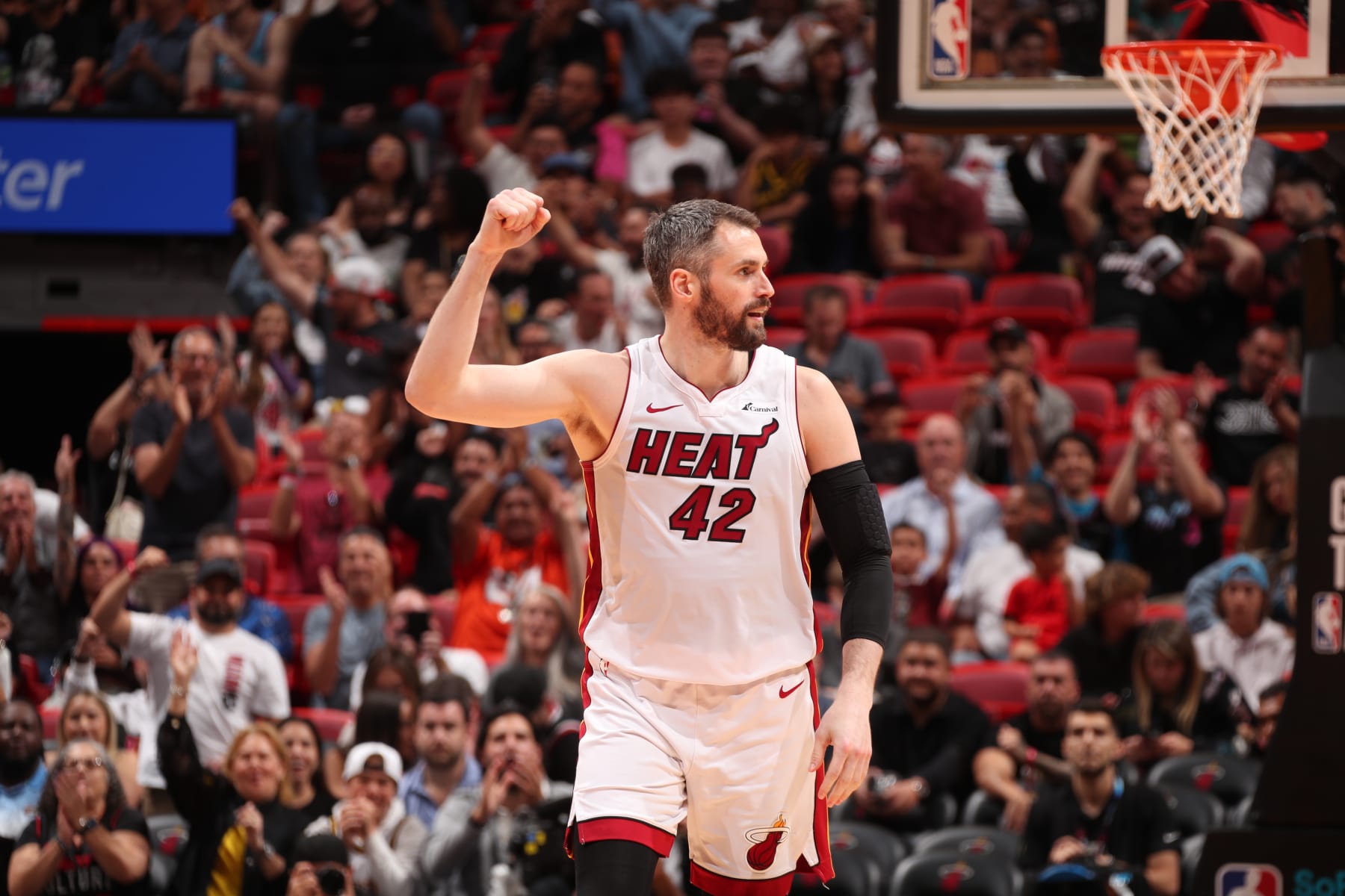 Kevin Love Declares His Passion to Continue Playing with Miami Heat Amid Career Twilight