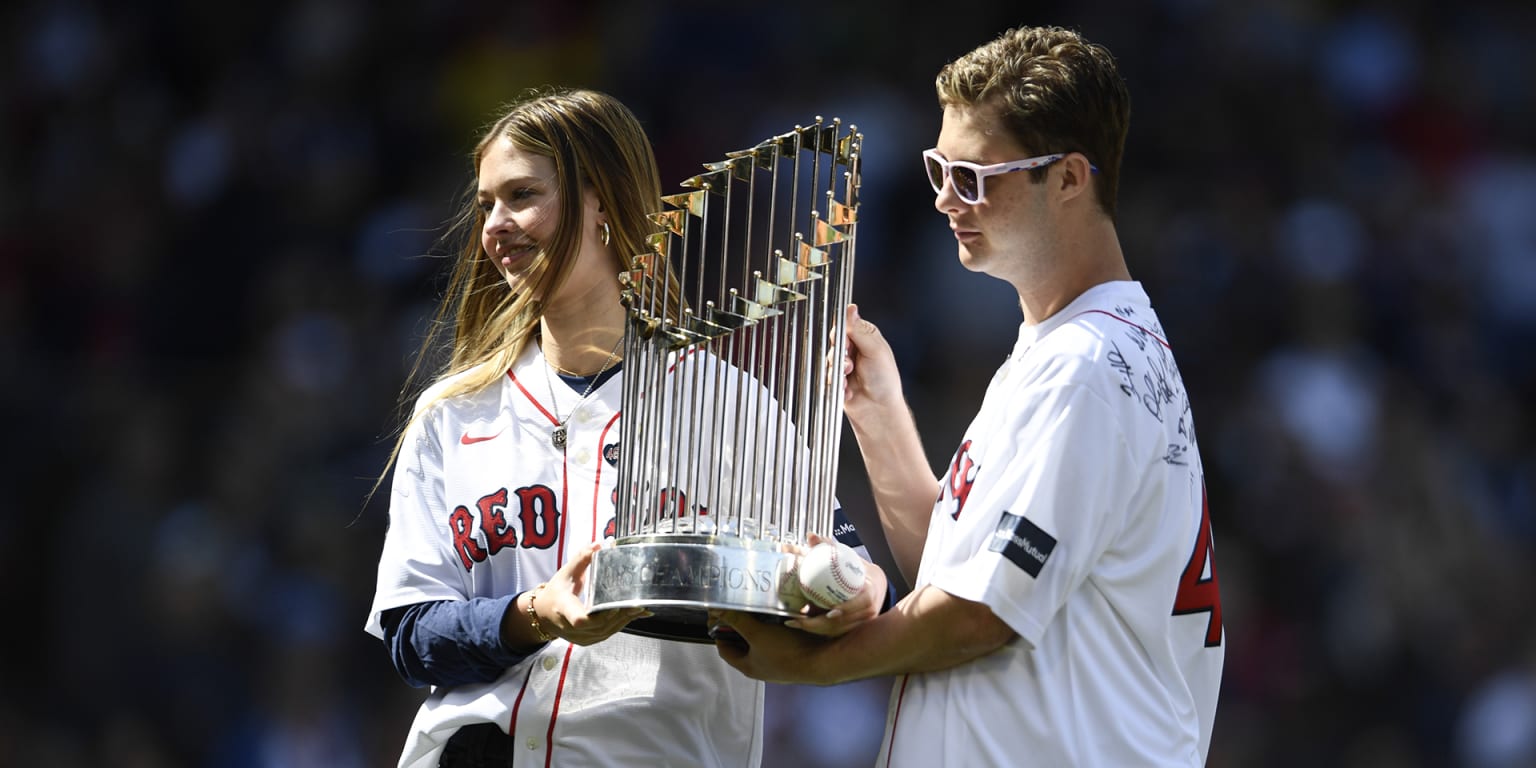 Emotions High as Wakefield's Daughter Fires First Pitch in Red Sox Tribute!