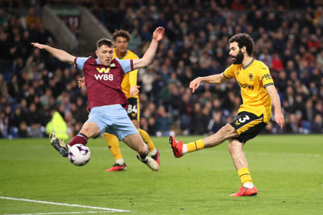 Burnley vs Wolves Ends in a Nail-Biting 1-1 Draw!