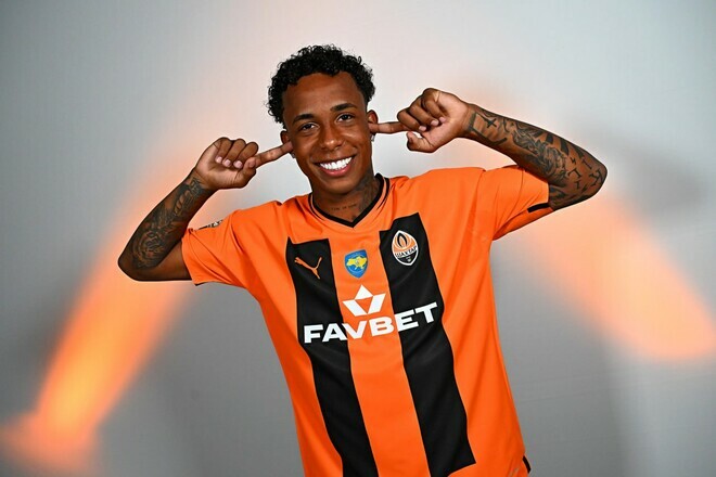 Brazilian genius Kevin leads Shakhtar to a crushing victory over Chornomorets