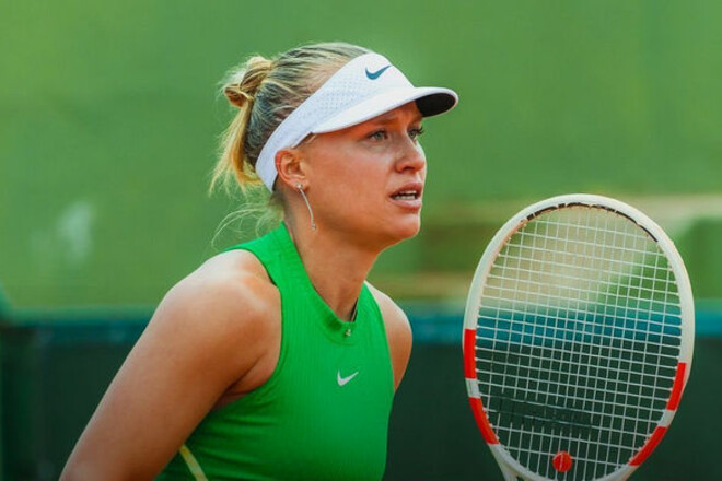 Юлия Стародубцева против Ализе Корне: Украинская теннисистка стартует на турнире в Париже