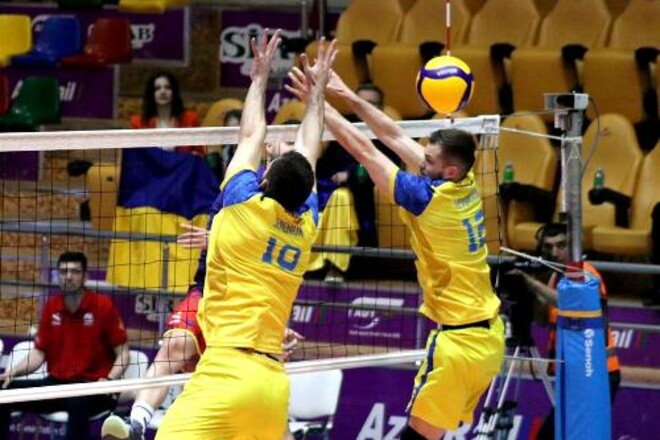 Украинские волейболисты борются за выход в финал Золотой Евролиги