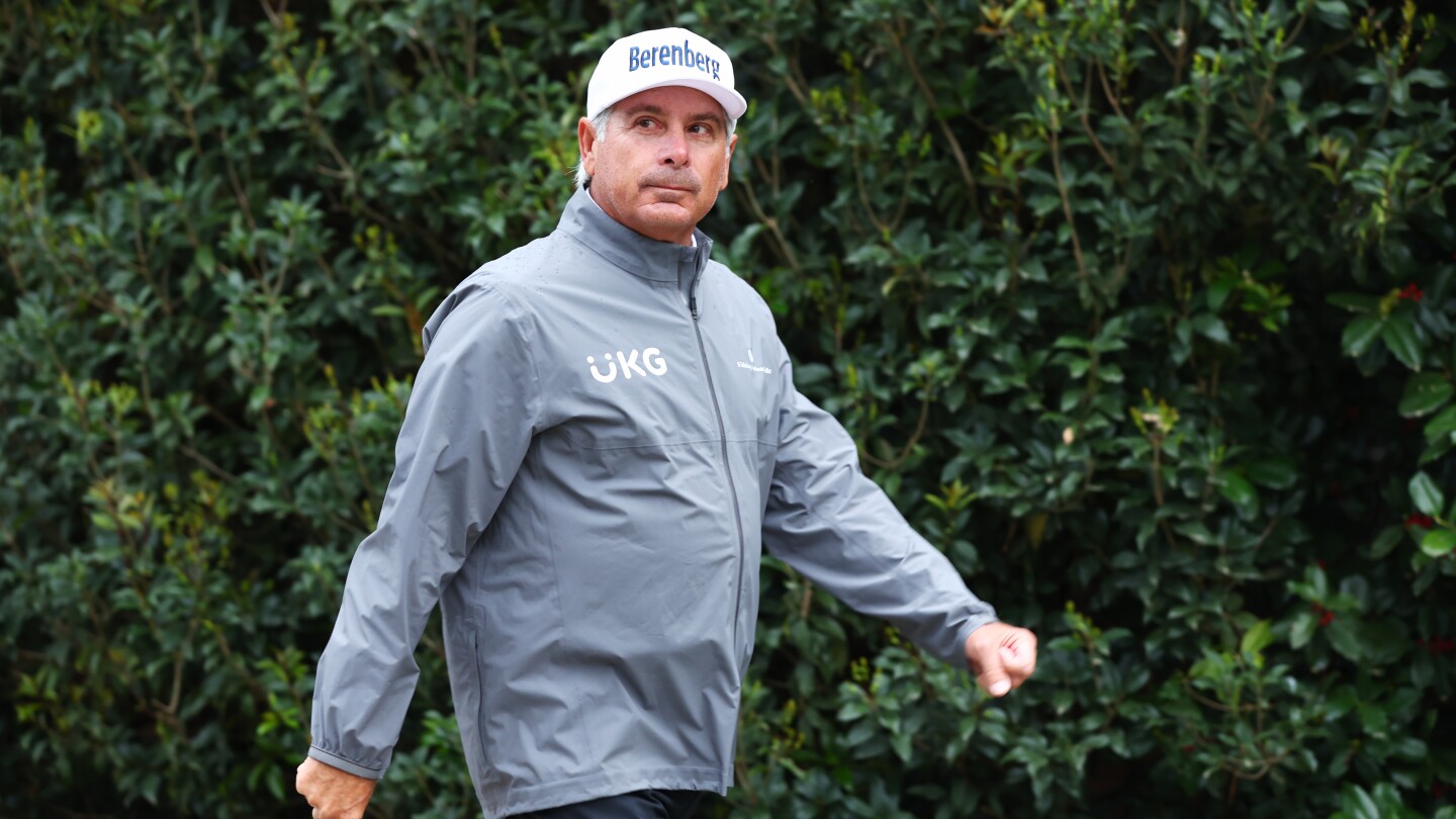 Golf's Smooth Swinger Fred Couples' Back Pain Saga at Masters!